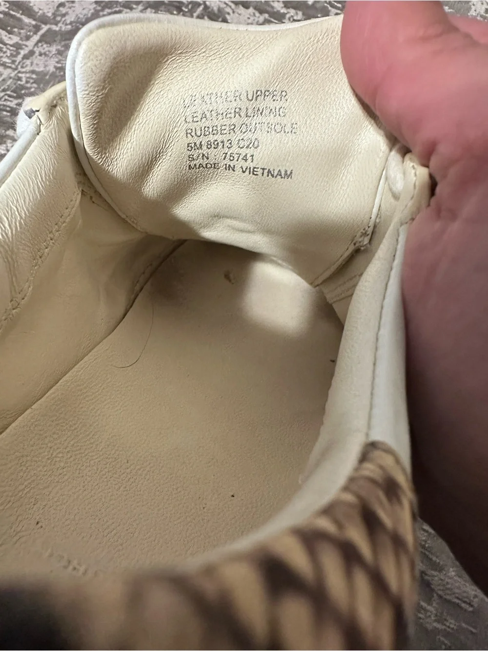 Tory Burch Leigh T-Logo Sneaker Size 5